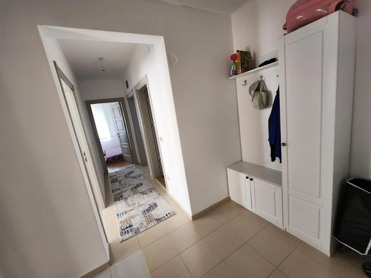 Istanbul Basaksehir Aile Icin Uygun Ortamda Kiralik Daire Apartment