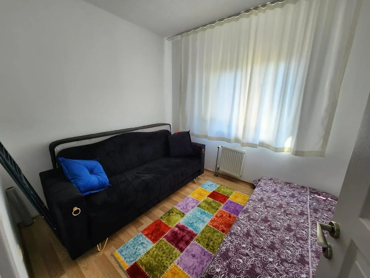 Istanbul Basaksehir Aile Icin Uygun Ortamda Kiralik Daire Apartment
